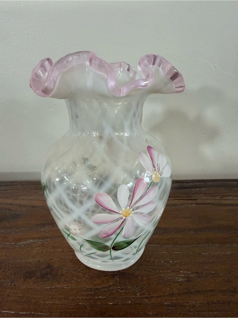 Fenton French Opalescent
Diamond Optic Daisies
Hand Painted Vase 2000